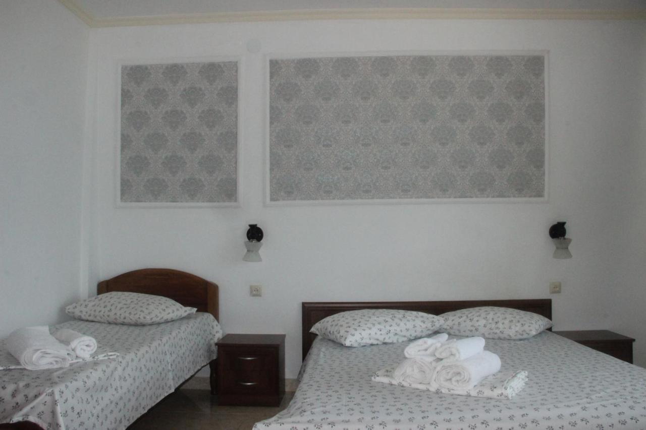 Badu Guest House Kvariati Buitenkant foto