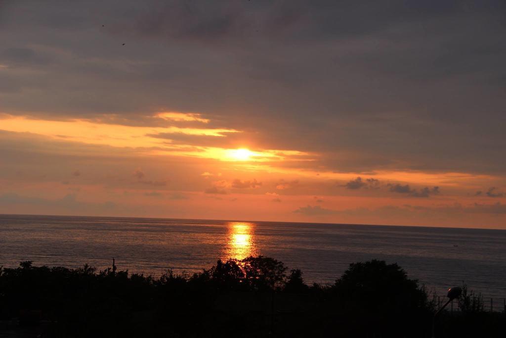 Badu Guest House Kvariati Buitenkant foto