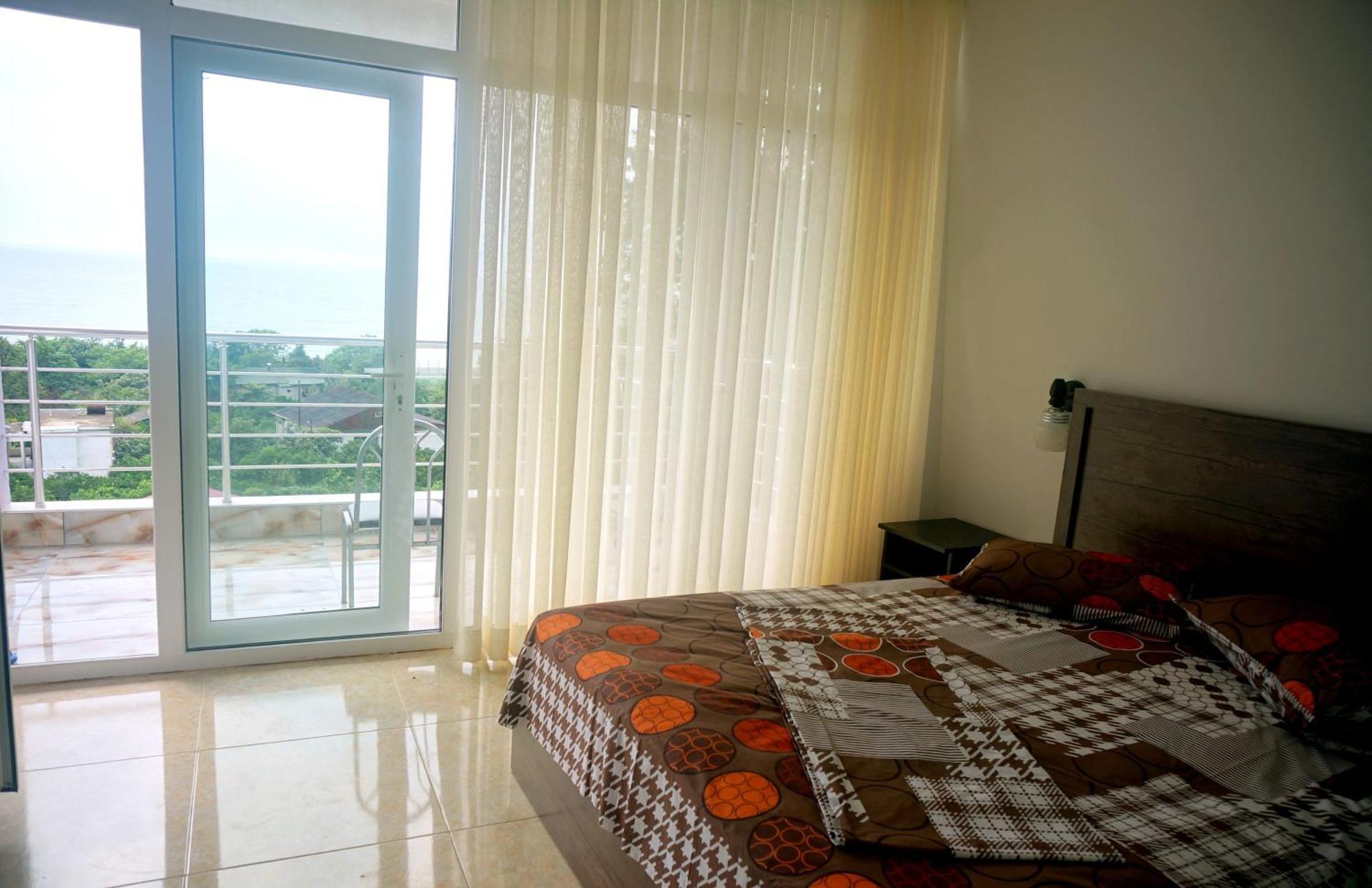 Badu Guest House Kvariati Buitenkant foto