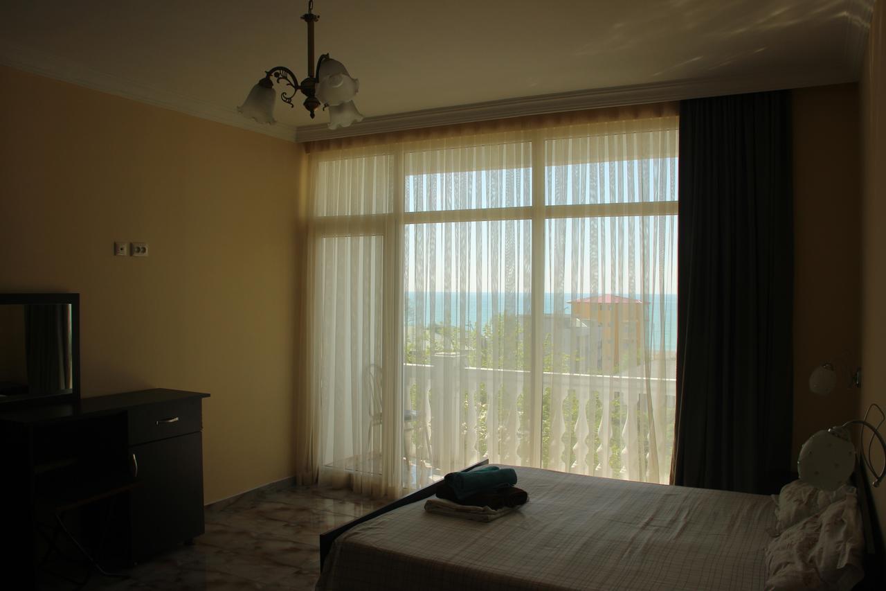 Badu Guest House Kvariati Buitenkant foto